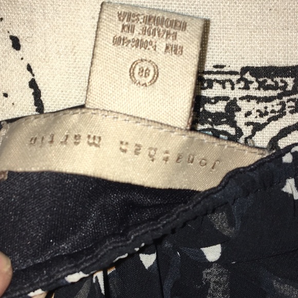 Sleeveless Tunic Top - Picture 6 of 8